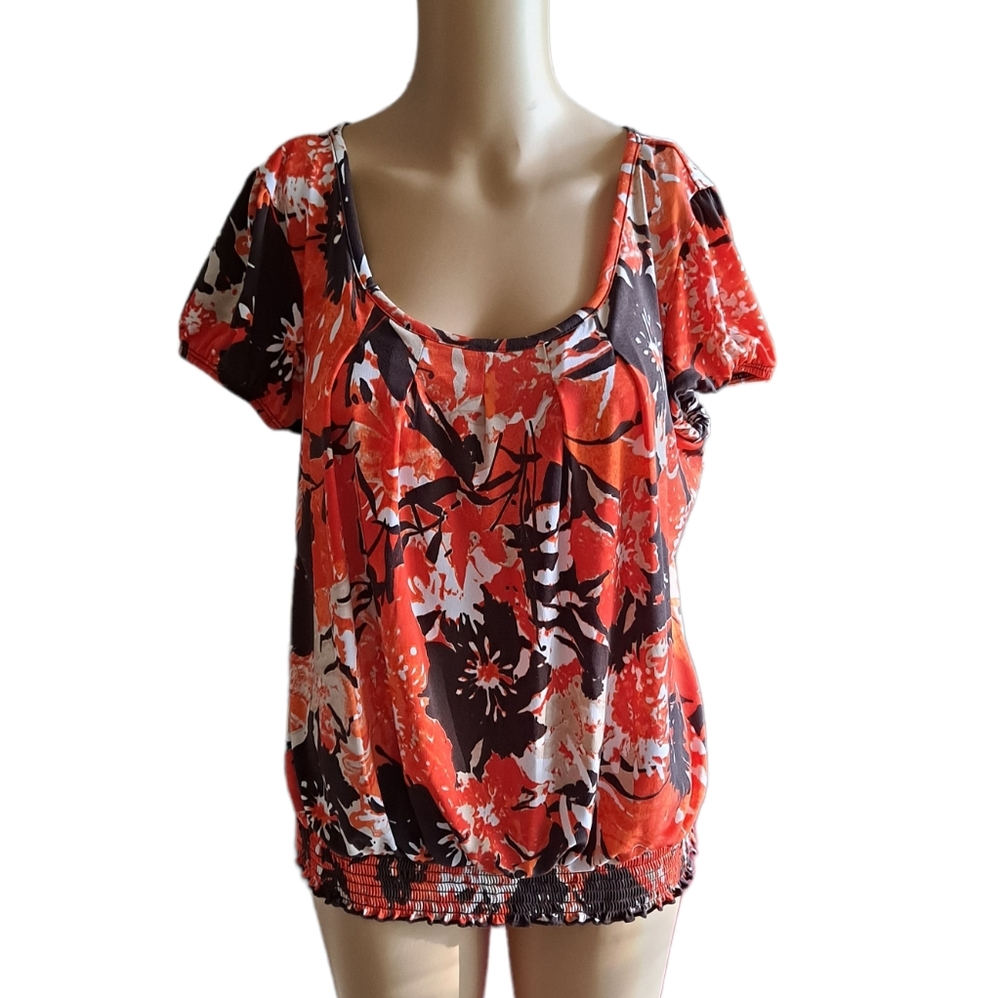AGB orange silky elastic waist cap sleeve shirt w/back cutout/gold embel…
